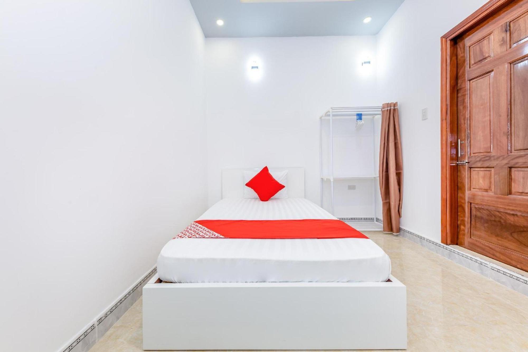 Super Oyo 598 Peony Hotel Cam Ranh Exterior photo