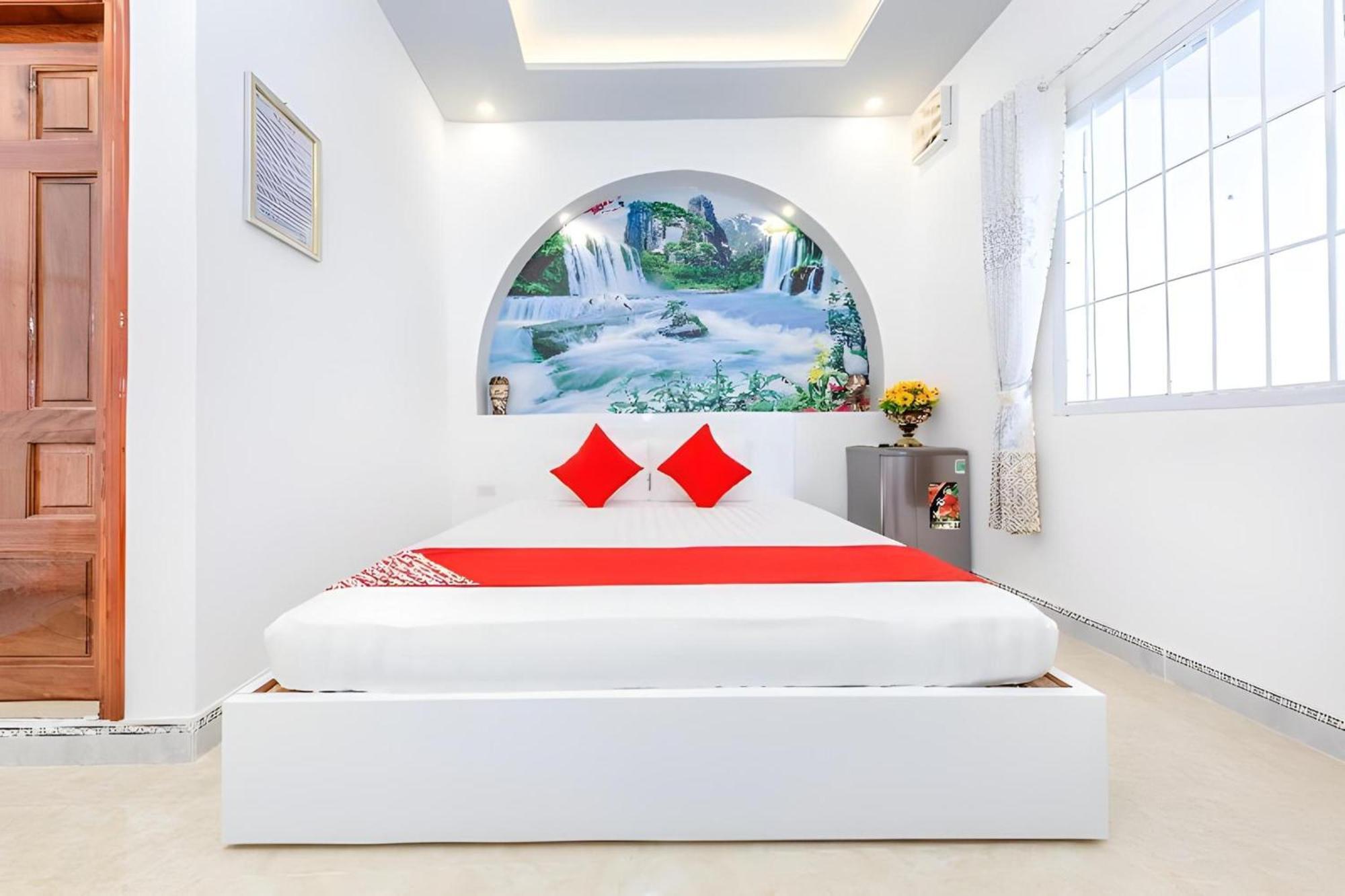 Super Oyo 598 Peony Hotel Cam Ranh Exterior photo