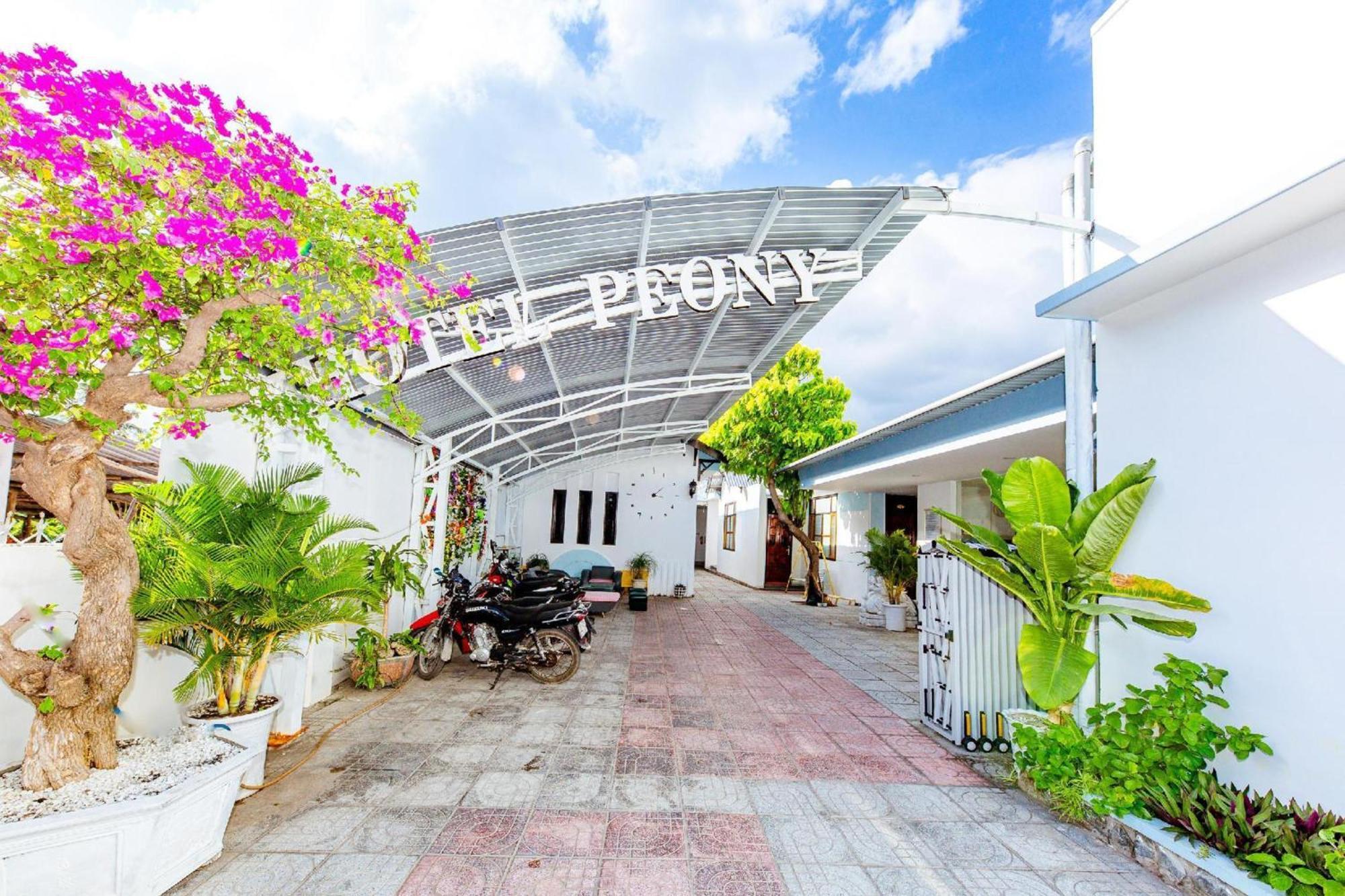 Super Oyo 598 Peony Hotel Cam Ranh Exterior photo